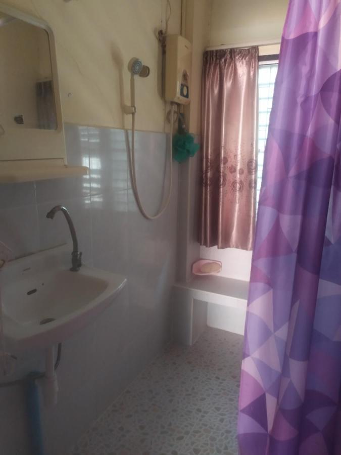 Artem'S Guesthouse Jomtien Beach Dış mekan fotoğraf