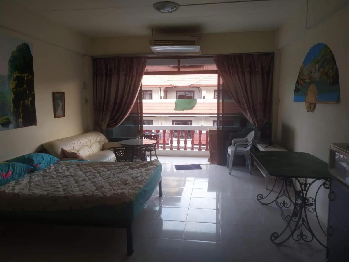 Artem'S Guesthouse Jomtien Beach Dış mekan fotoğraf