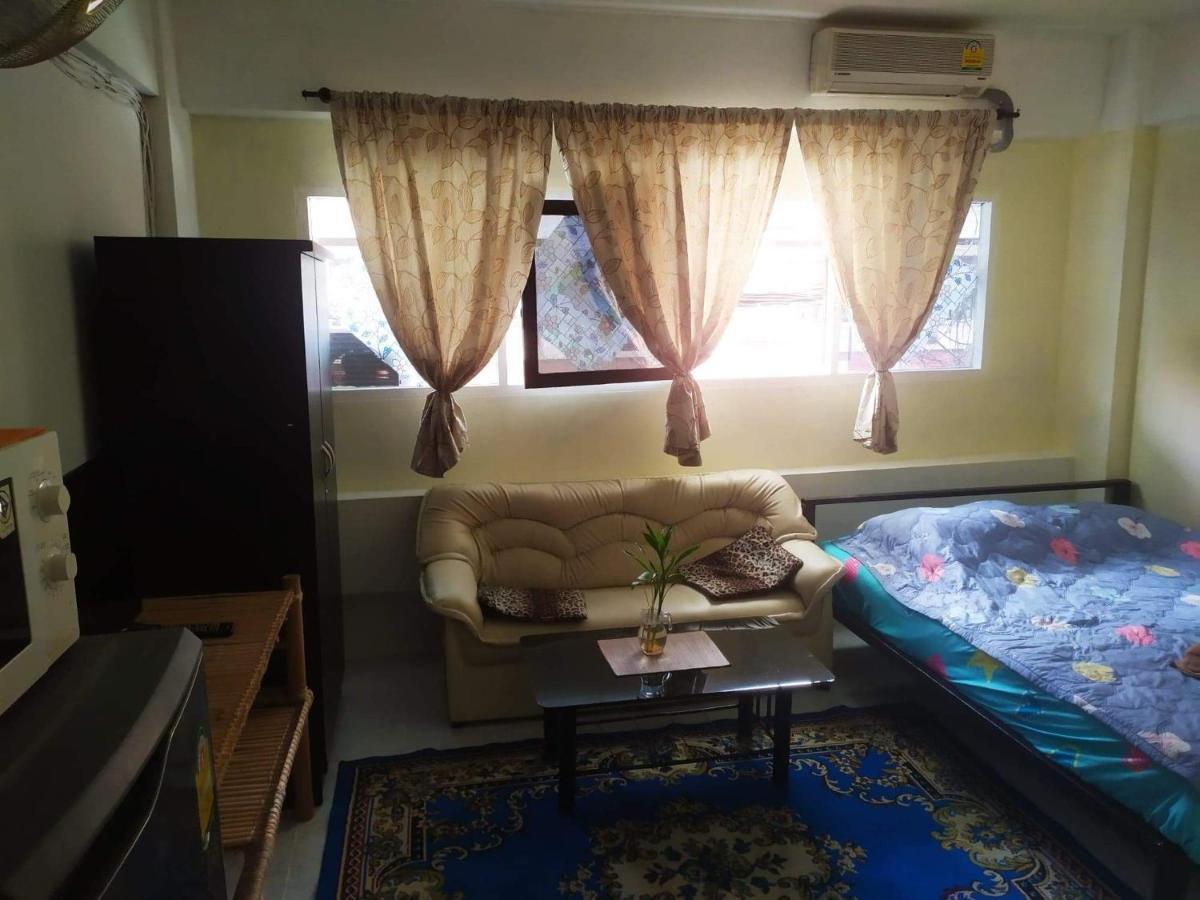 Artem'S Guesthouse Jomtien Beach Dış mekan fotoğraf