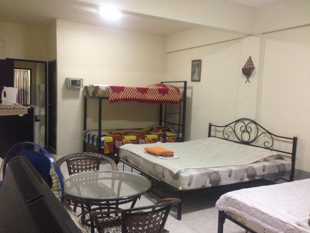 Artem'S Guesthouse Jomtien Beach Dış mekan fotoğraf