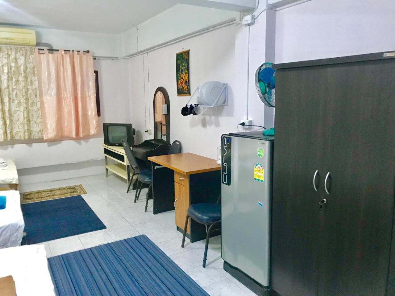 Artem'S Guesthouse Jomtien Beach Dış mekan fotoğraf